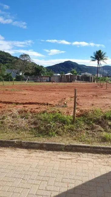 Foto 2 de Terreno / Lote à venda, 389m2 em Aririú, Palhoca - SC