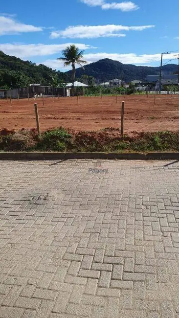 Foto 1 de Terreno / Lote à venda, 493m2 em Aririú, Palhoca - SC