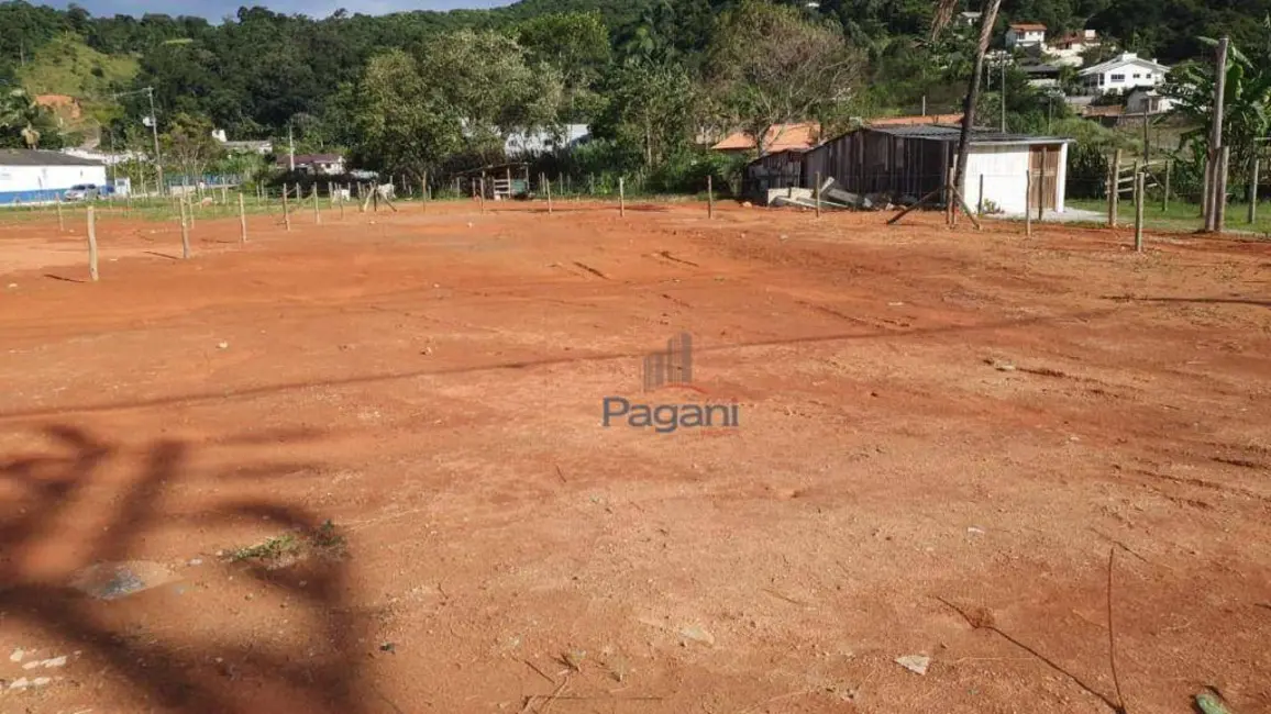 Foto 2 de Terreno / Lote à venda, 365m2 em Aririú, Palhoca - SC