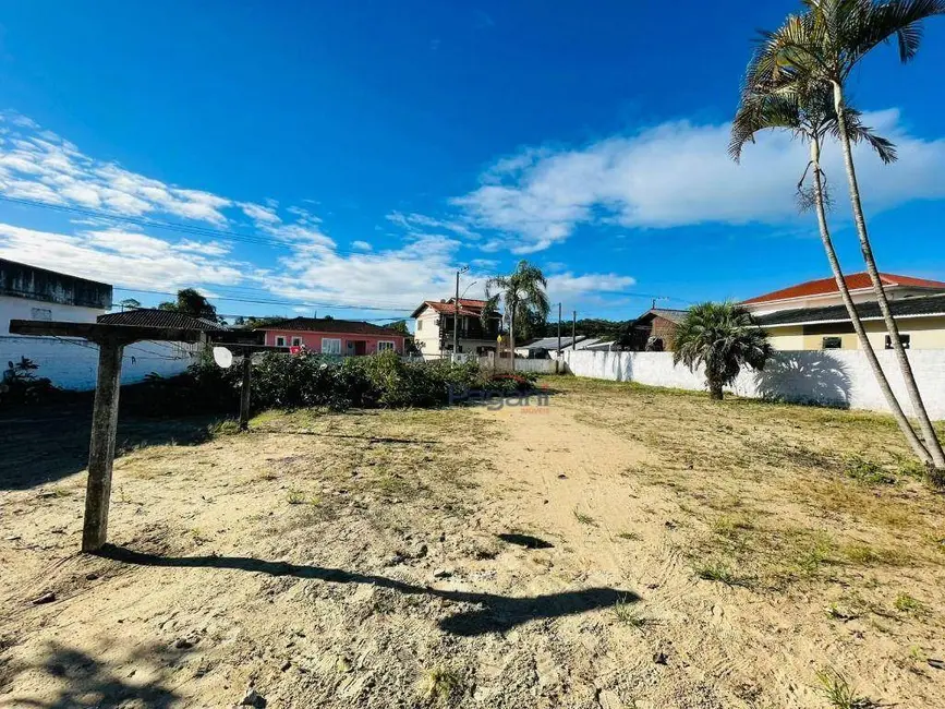 Foto 1 de Terreno / Lote à venda, 780m2 em Barra do Aririú, Palhoca - SC