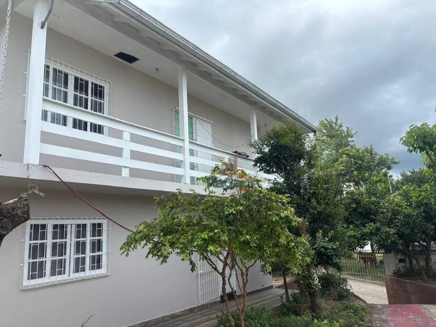 Foto 1 de Casa com 2 quartos à venda, 360m2 em Caminho Novo, Palhoca - SC