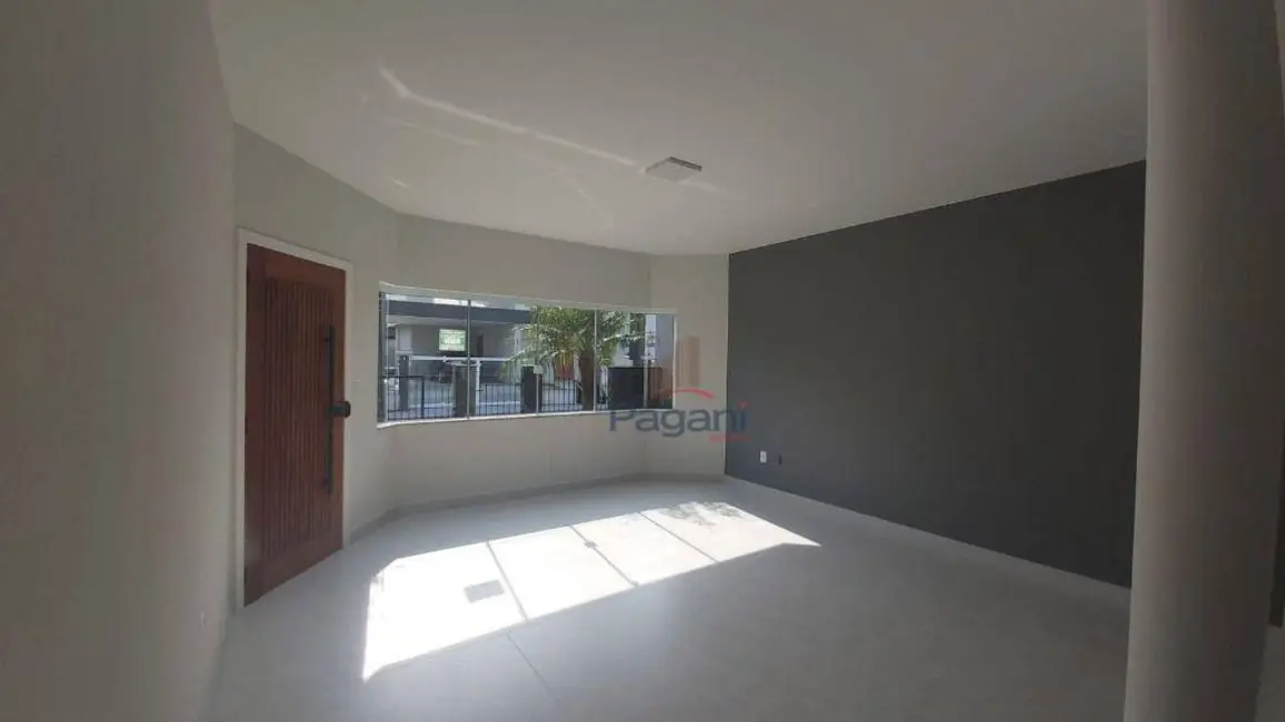 Foto 9 de Casa com 3 quartos à venda, 360m2 em São Sebastião, Palhoca - SC