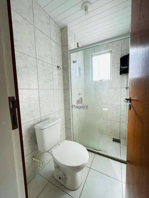 Foto 2 de Apartamento com 2 quartos para alugar, 44m2 em Aririú, Palhoca - SC