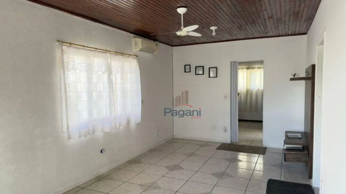 Foto 7 de Casa com 3 quartos à venda, 360m2 em Guarda do Cubatão, Palhoca - SC