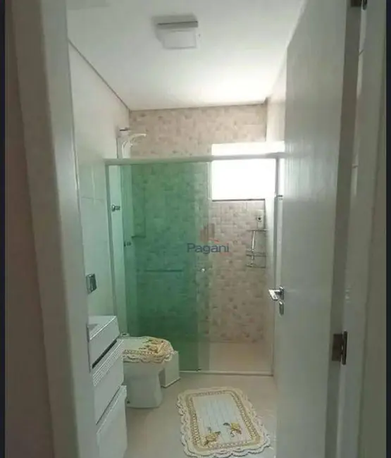 Casa com 3 quartos à venda, 200m2 em São Sebastião, Palhoca - SC - imagem 8 Foto 8 de Casa com 3 quartos à venda, 200m2 em São Sebastião, Palhoca - SC