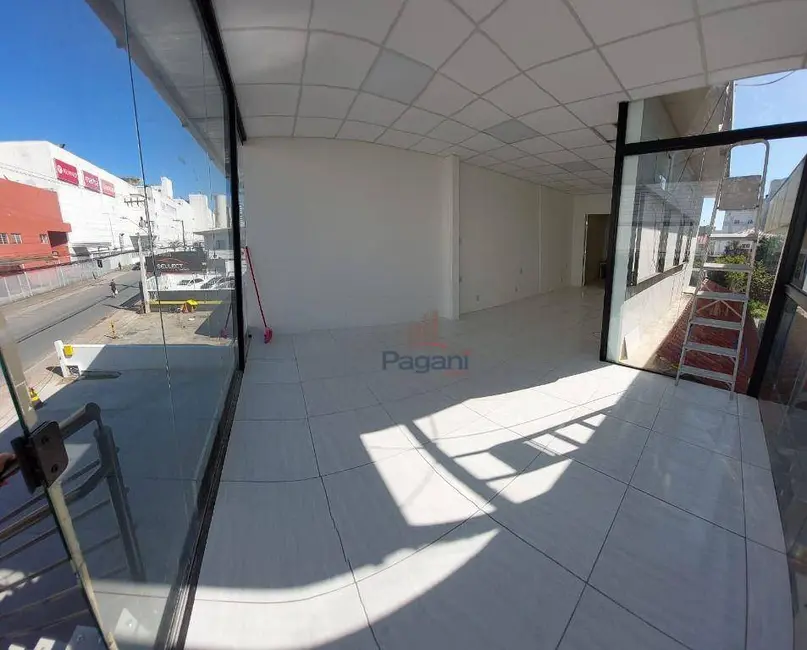 Foto 4 de Loja para alugar, 66m2 em Passa Vinte, Palhoca - SC