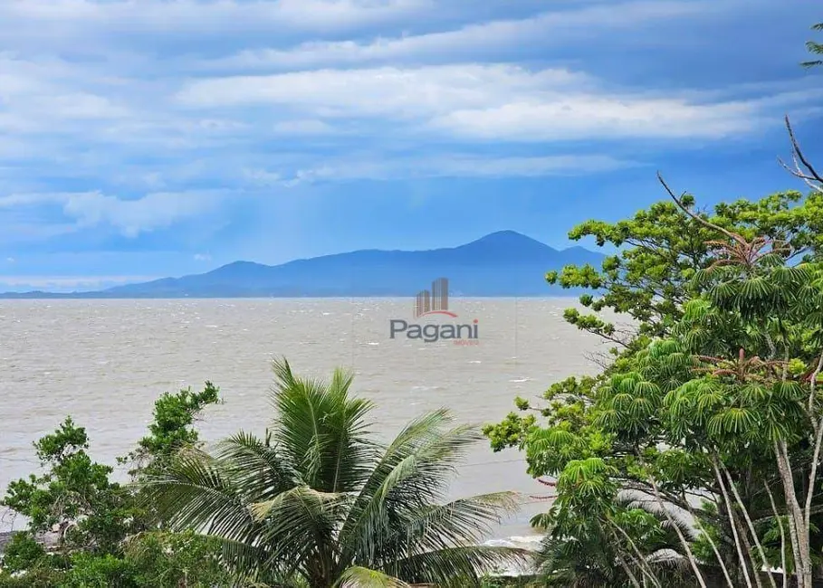 Foto 4 de Casa com 4 quartos à venda, 537m2 em Centro, Sao Jose - SC