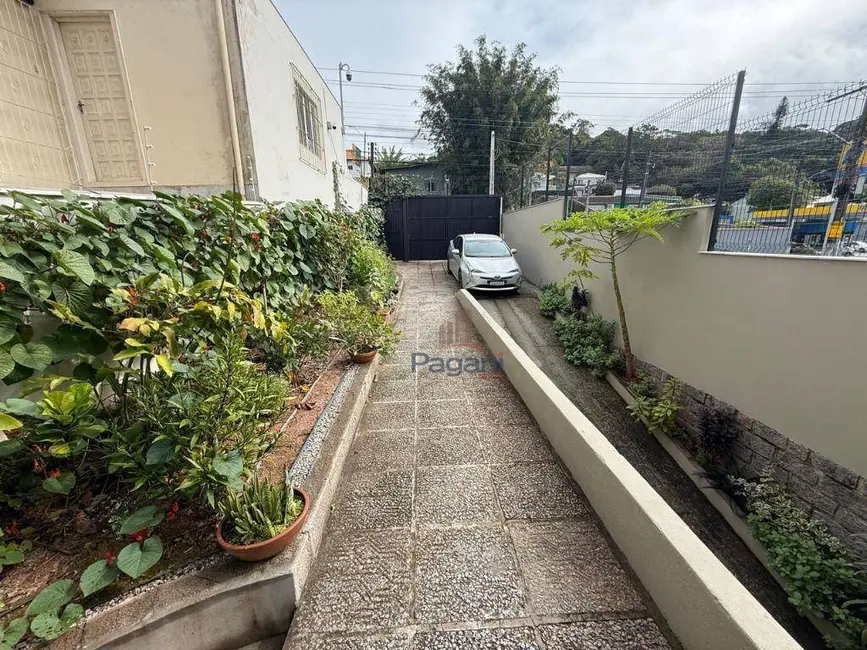 Foto 3 de Casa com 4 quartos à venda, 537m2 em Centro, Sao Jose - SC