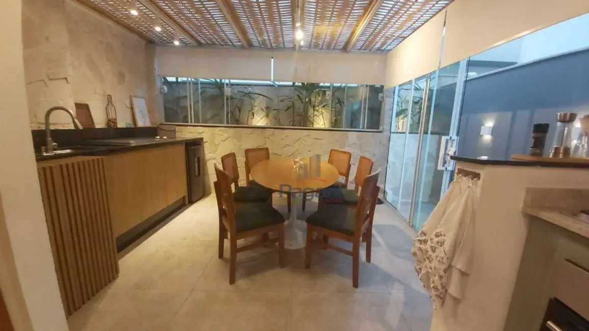 Foto 9 de Sobrado com 2 quartos à venda, 100m2 em Bela Vista, Palhoca - SC