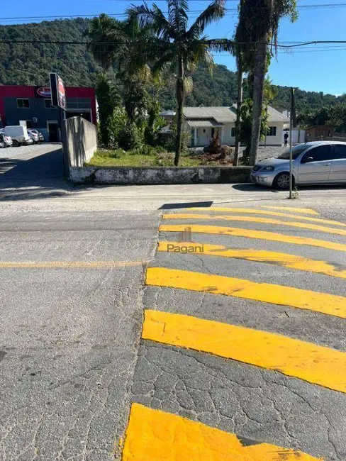 Foto 3 de Terreno / Lote à venda, 670m2 em Alto Aririú, Palhoca - SC