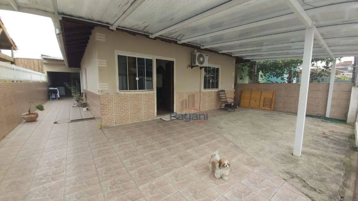 Foto 1 de Casa com 2 quartos à venda, 200m2 em São Sebastião, Palhoca - SC