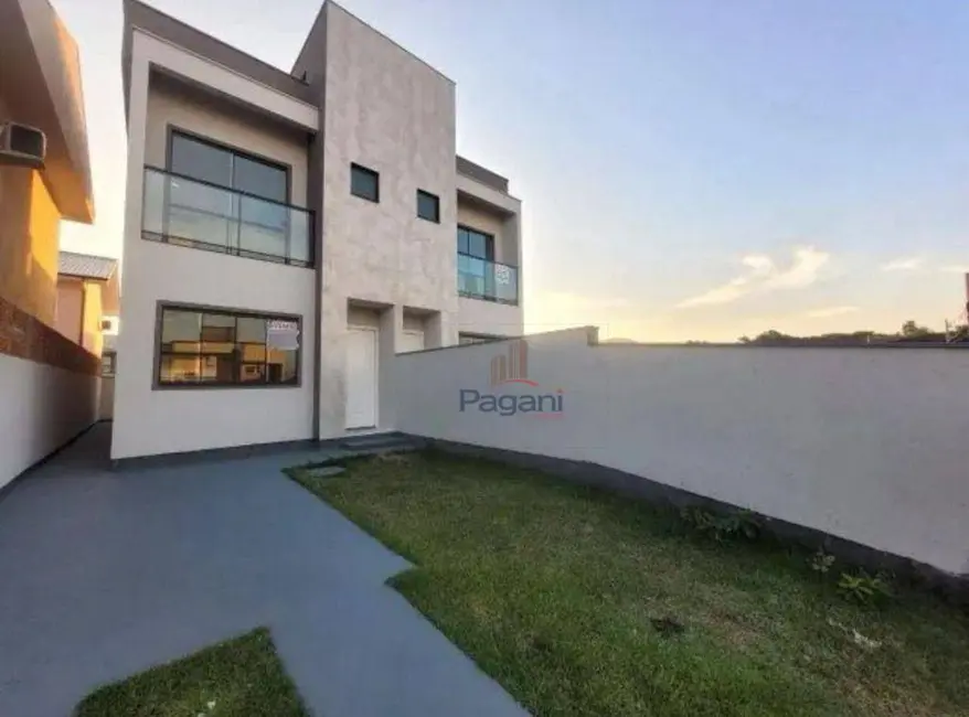 Foto 1 de Sobrado com 2 quartos à venda, 100m2 em Caminho Novo, Palhoca - SC