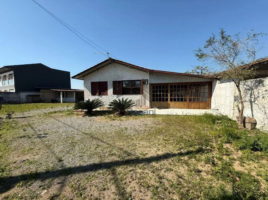 Foto 1 de Casa com 2 quartos à venda, 686m2 em Praia de Fora, Palhoca - SC