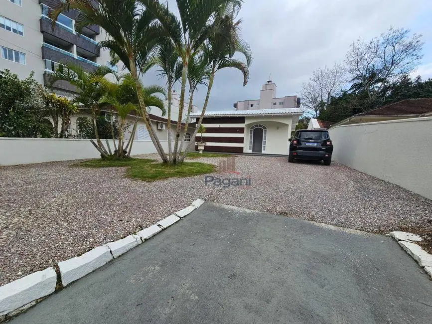 Foto 2 de Casa com 3 quartos à venda, 540m2 em Centro, Santo Amaro Da Imperatriz - SC