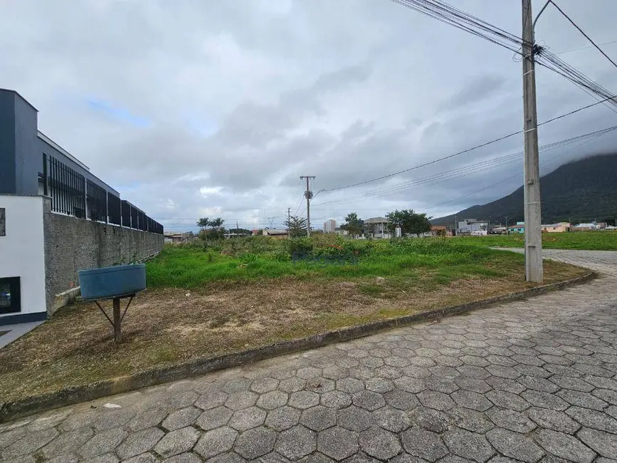 Foto 2 de Terreno / Lote à venda, 380m2 em Guarda do Cubatão, Palhoca - SC