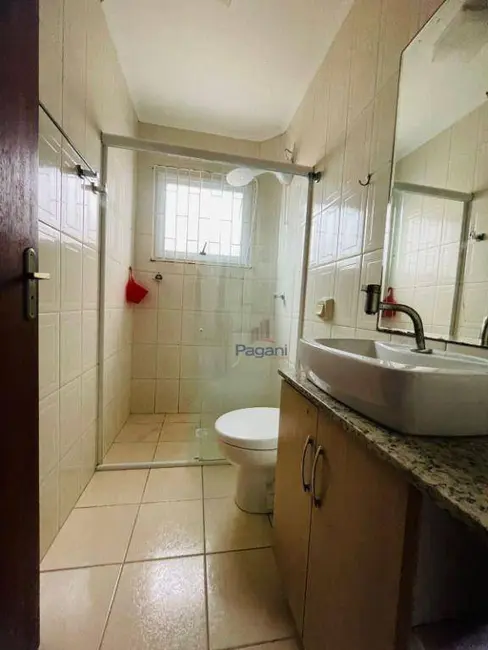 Foto 2 de Apartamento com 2 quartos para alugar, 52m2 em Potecas, Sao Jose - SC