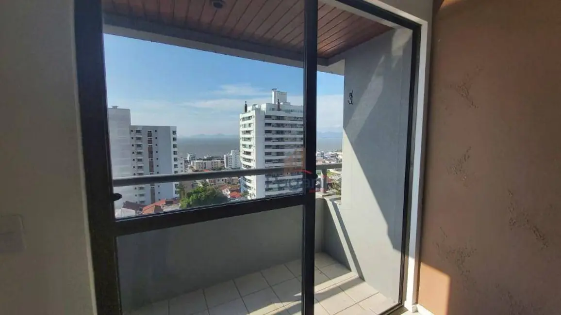 Foto 4 de Apartamento com 3 quartos à venda, 96m2 em Barreiros, Sao Jose - SC