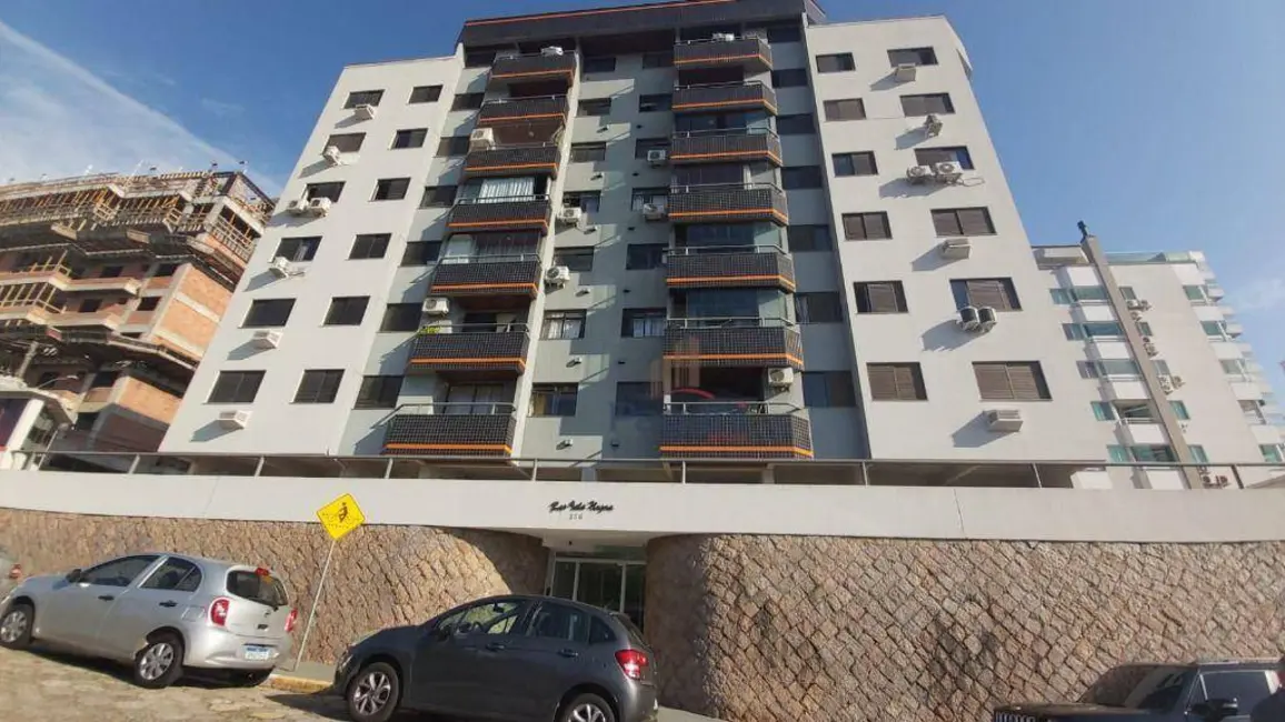 Foto 2 de Apartamento com 3 quartos à venda, 96m2 em Barreiros, Sao Jose - SC