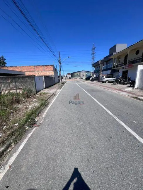 Foto 1 de Terreno / Lote à venda, 720m2 em Brejarú, Palhoca - SC