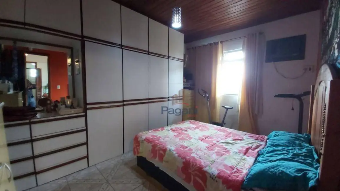 Foto 4 de Sobrado com 3 quartos à venda, 300m2 em Praia de Fora, Palhoca - SC