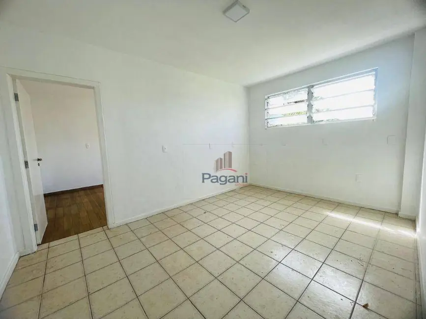 Foto 4 de Apartamento com 2 quartos para alugar, 70m2 em Centro, Palhoca - SC