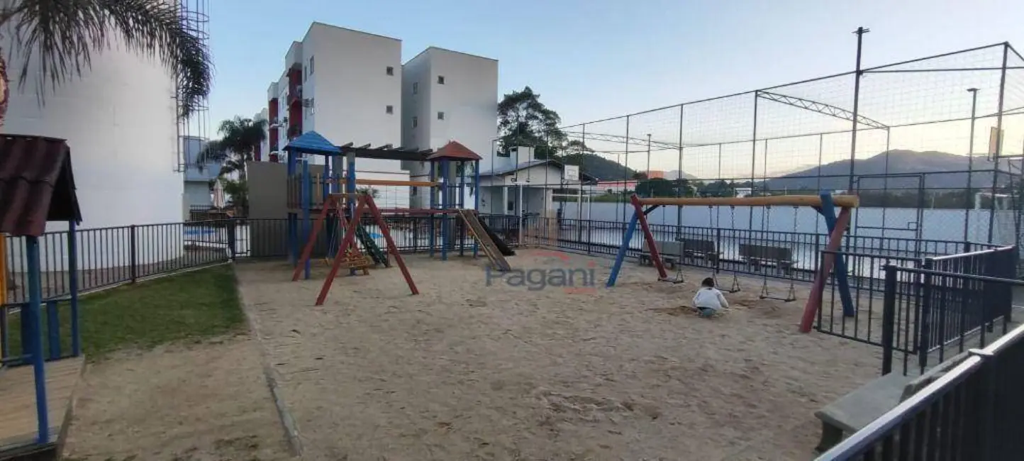 Foto 3 de Apartamento com 2 quartos à venda, 60m2 em Aririú, Palhoca - SC