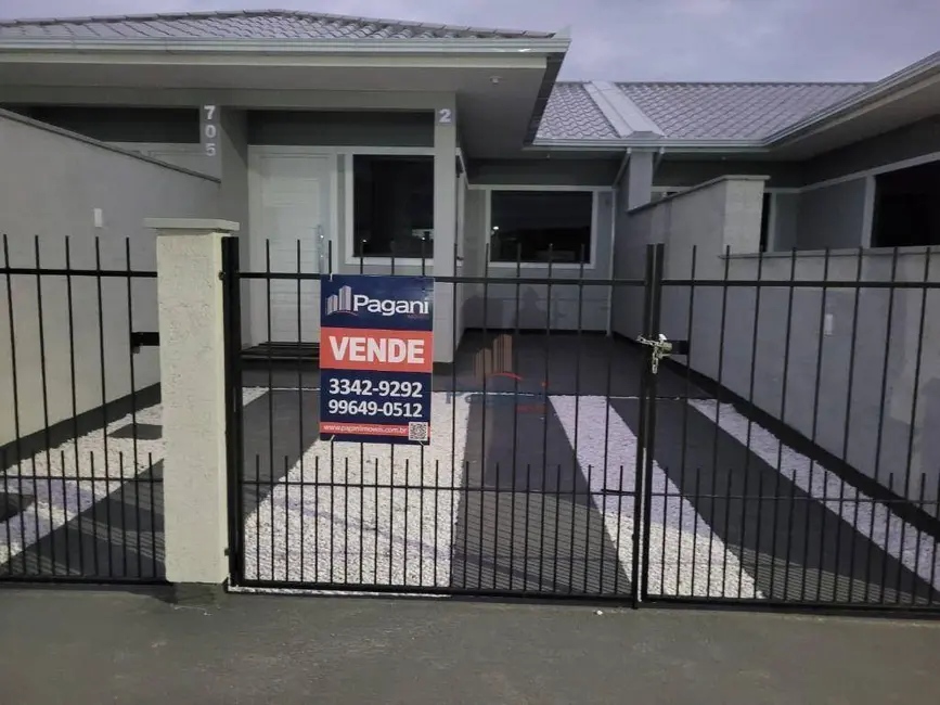 Foto 1 de Casa com 2 quartos à venda, 100m2 em Barra do Aririú, Palhoca - SC