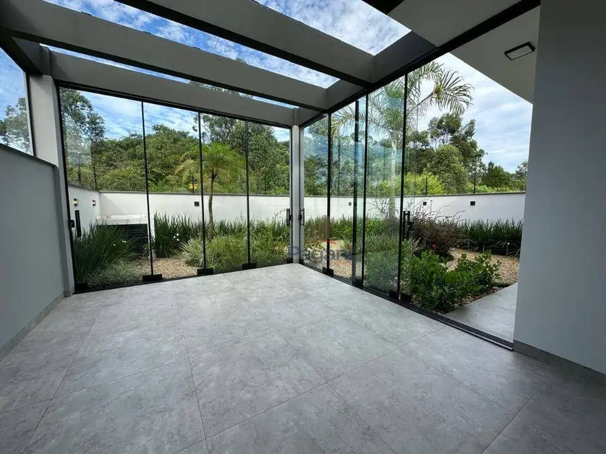 Foto 4 de Casa com 3 quartos à venda, 250m2 em Potecas, Sao Jose - SC