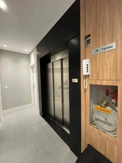 Foto 8 de Apartamento com 2 quartos à venda, 90m2 em Florianopolis - SC