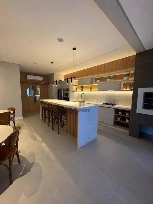 Foto 7 de Apartamento com 2 quartos à venda, 90m2 em Florianopolis - SC