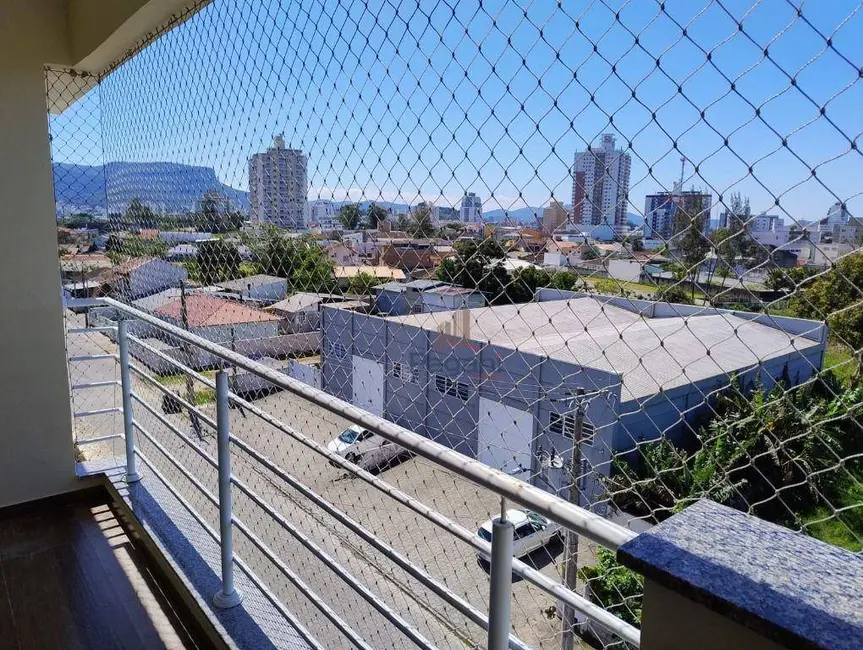 Foto 2 de Apartamento com 2 quartos à venda, 69m2 em Centro, Palhoca - SC