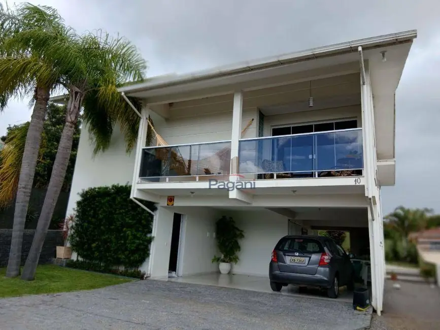 Foto 1 de Casa com 3 quartos à venda, 360m2 em Aririú, Palhoca - SC