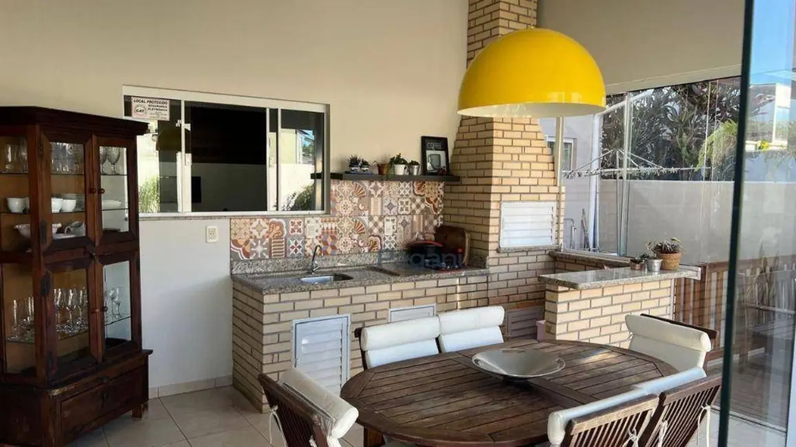 Foto 3 de Casa de Condomínio com 3 quartos à venda, 365m2 em Centro, Palhoca - SC