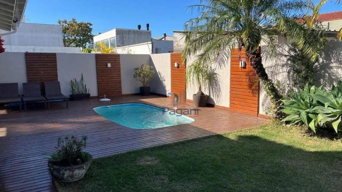 Foto 2 de Casa de Condomínio com 3 quartos à venda, 365m2 em Centro, Palhoca - SC