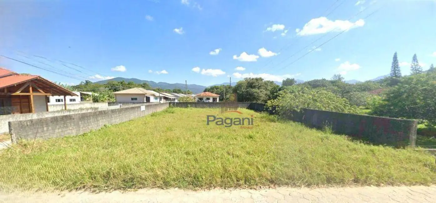 Foto 1 de Terreno / Lote à venda, 360m2 em Palhoca - SC