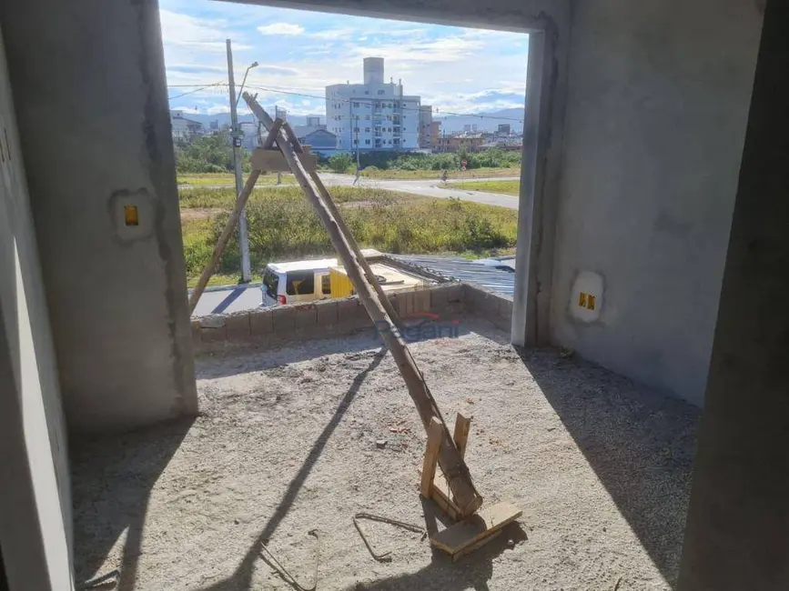 Foto 8 de Sobrado com 2 quartos à venda, 211m2 em Palhoca - SC