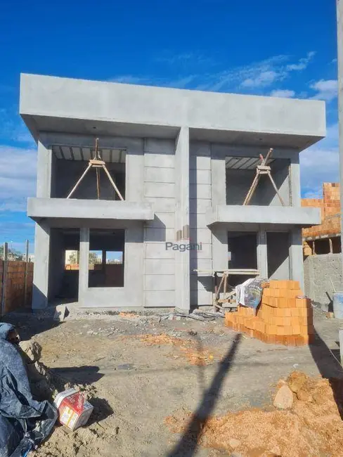 Foto 3 de Sobrado com 2 quartos à venda, 211m2 em Palhoca - SC