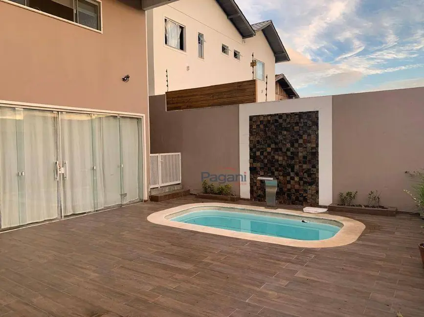 Foto 2 de Casa com 3 quartos à venda, 360m2 em Jardim Atlântico, Florianopolis - SC