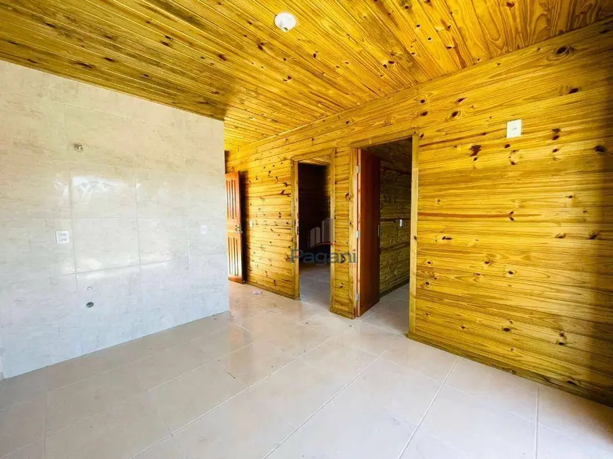 Foto 2 de Casa com 2 quartos para alugar, 200m2 em Praia de Fora, Palhoca - SC
