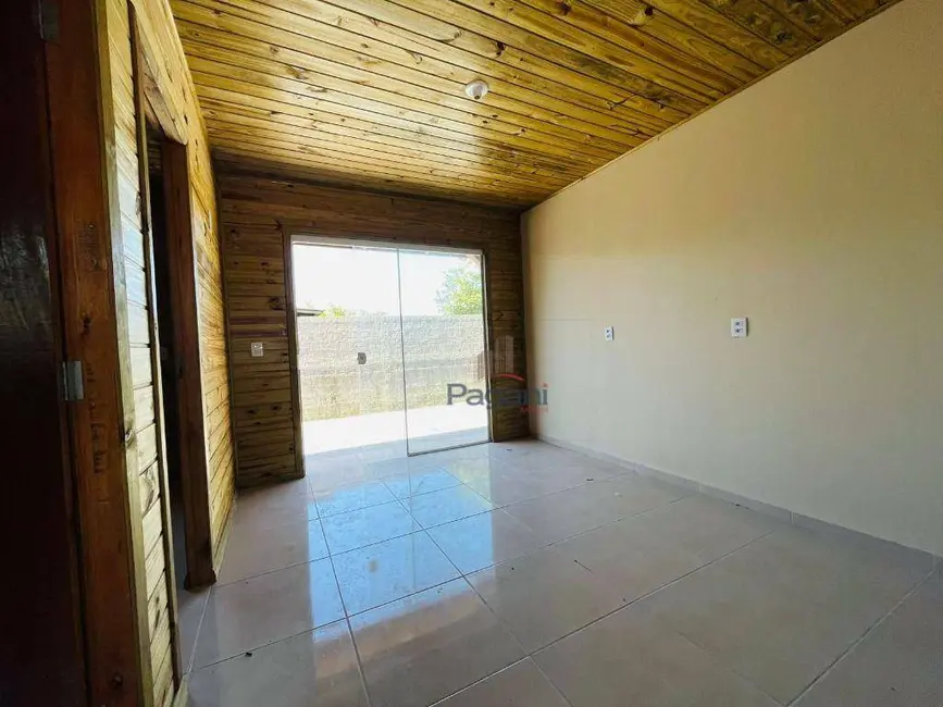 Foto 5 de Casa com 2 quartos para alugar, 200m2 em Praia de Fora, Palhoca - SC