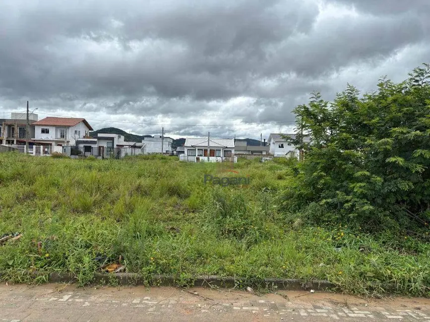 Foto 1 de Terreno / Lote à venda, 200m2 em Bela Vista, Palhoca - SC
