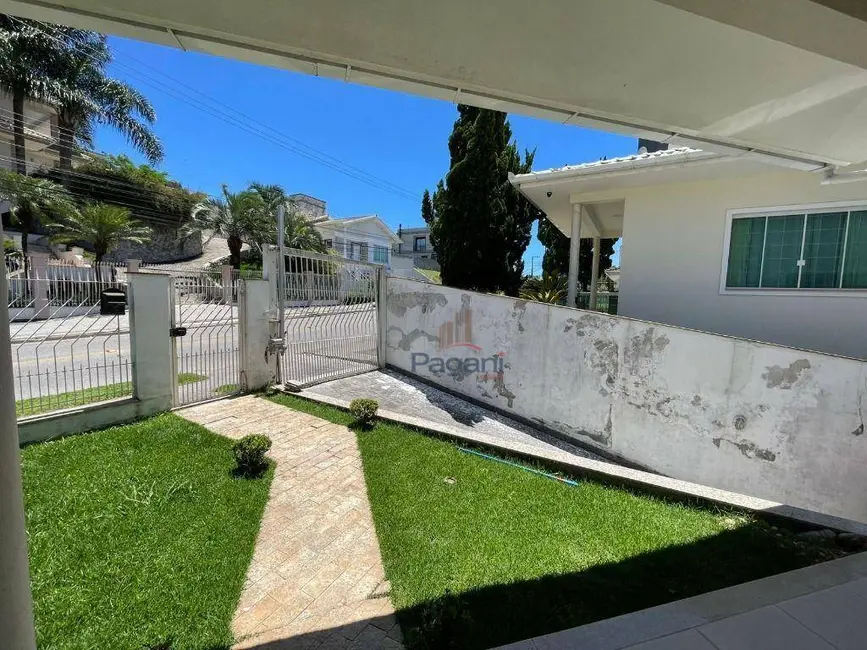 Foto 2 de Casa com 3 quartos à venda, 3688m2 em Palhoca - SC