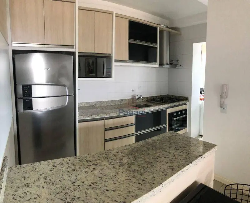 Foto 3 de Apartamento com 2 quartos para alugar, 82m2 em Centro, Palhoca - SC