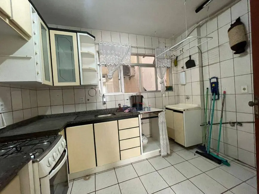 Foto 6 de Apartamento com 2 quartos para alugar, 60m2 em Centro, Palhoca - SC