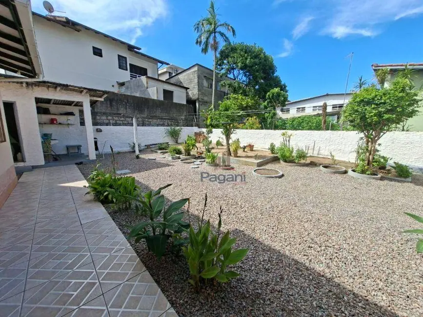 Foto 6 de Casa com 5 quartos à venda, 510m2 em Passa Vinte, Palhoca - SC