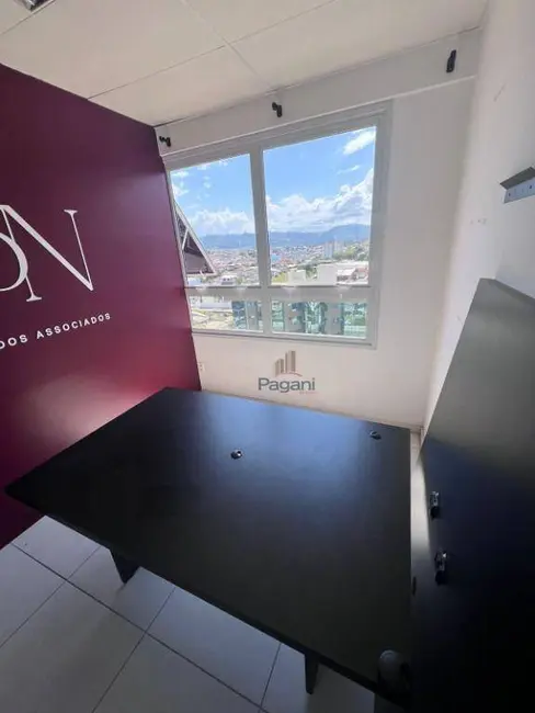Foto 4 de Sala Comercial à venda, 43m2 em Pagani, Palhoca - SC