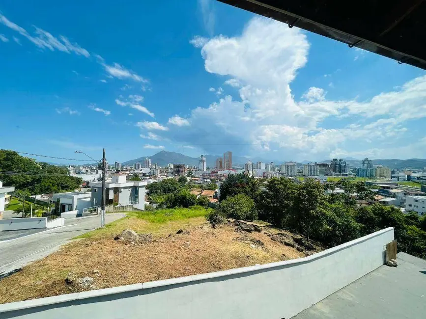 Foto 6 de Casa com 3 quartos para alugar, 220m2 em Passa Vinte, Palhoca - SC