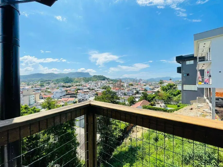 Foto 9 de Casa com 3 quartos para alugar, 220m2 em Passa Vinte, Palhoca - SC
