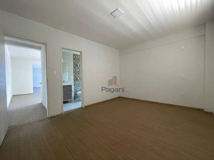 Foto 3 de Apartamento com 2 quartos para alugar, 80m2 em Centro, Palhoca - SC