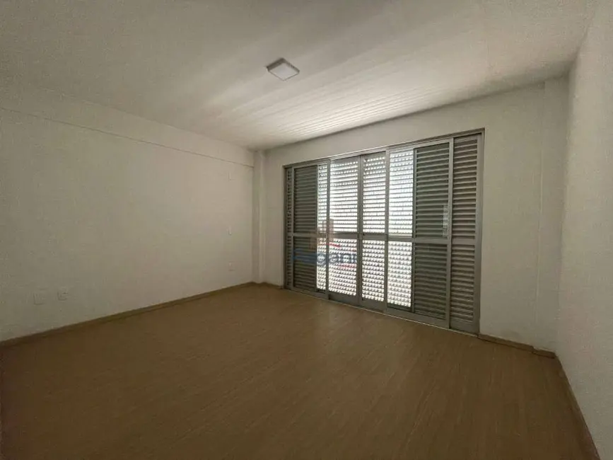Foto 2 de Apartamento com 2 quartos para alugar, 80m2 em Centro, Palhoca - SC